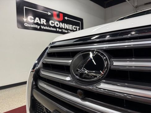 Used 2015 Lexus GX 460 Luxury AWD/4WD image 25