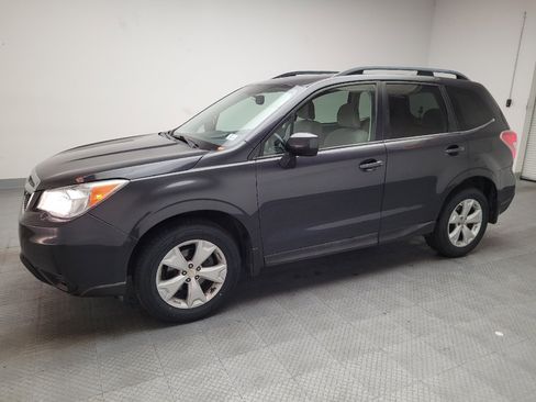 Used 2016 Subaru Forester 2.5i Premium w/ All-Weather Package AWD/4WD image 2