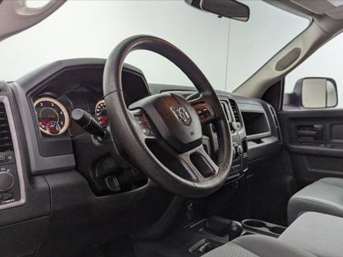 Used 2017 RAM 2500 Tradesman w/ Chrome Appearance Group image 23