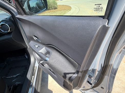 Used 2024 Nissan Kicks SV w/ Interior Electronics Package image 19