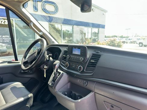 Used 2022 Ford Transit 250 148 High Roof RWD image 12