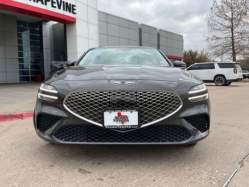 Used 2025 Genesis G70 2.5T image 3