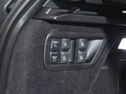 New 2026 BMW X7 xDrive40i AWD/4WD image 40