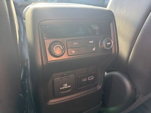 Used 2023 GMC Acadia AT4 w/ Technology Package AWD/4WD image 8