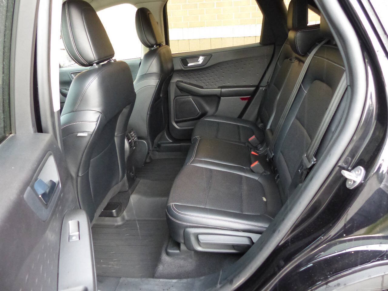 Used 2020 Ford Escape SEL AWD/4WD image 37