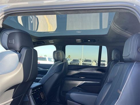 New 2026 Cadillac Escalade IQL Sport 2 image 29