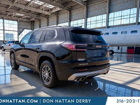 Used 2025 GMC Acadia Elevation image 30