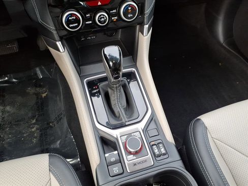 Used 2020 Subaru Forester Limited image 18