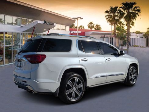 Used 2017 GMC Acadia Denali w/ Technology Package image 3