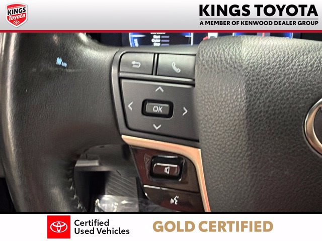 Used 2023 Toyota Crown AWD/4WD image 28