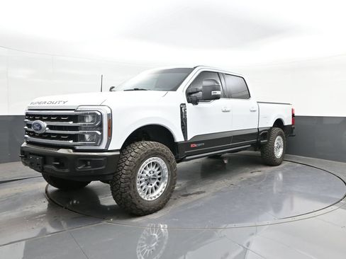 Certified 2024 Ford F250 King Ranch AWD/4WD image 1