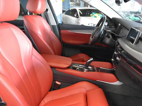 Used 2018 BMW X6 xDrive35i w/ Premium Package Essential AWD/4WD image 22