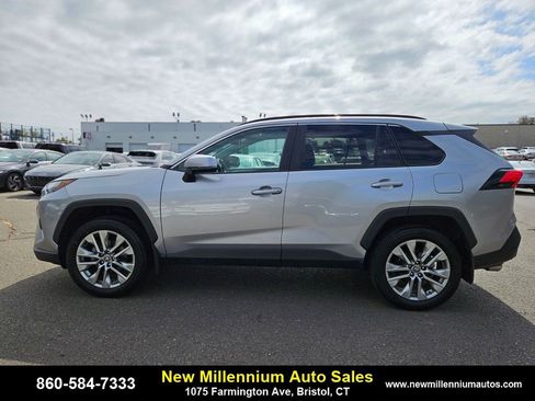 Used 2024 Toyota RAV4 XLE Premium w/ Weather Package image 2