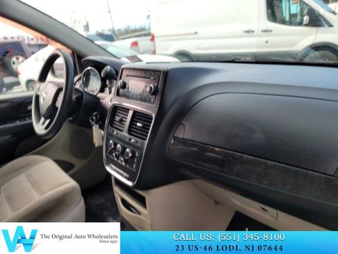 Used 2015 Dodge Grand Caravan SE w/ Quick Order Package 29E SE image 14