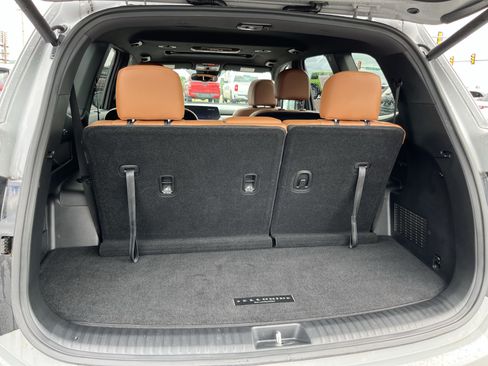 Used 2025 Kia Telluride EX X-Line AWD/4WD image 8