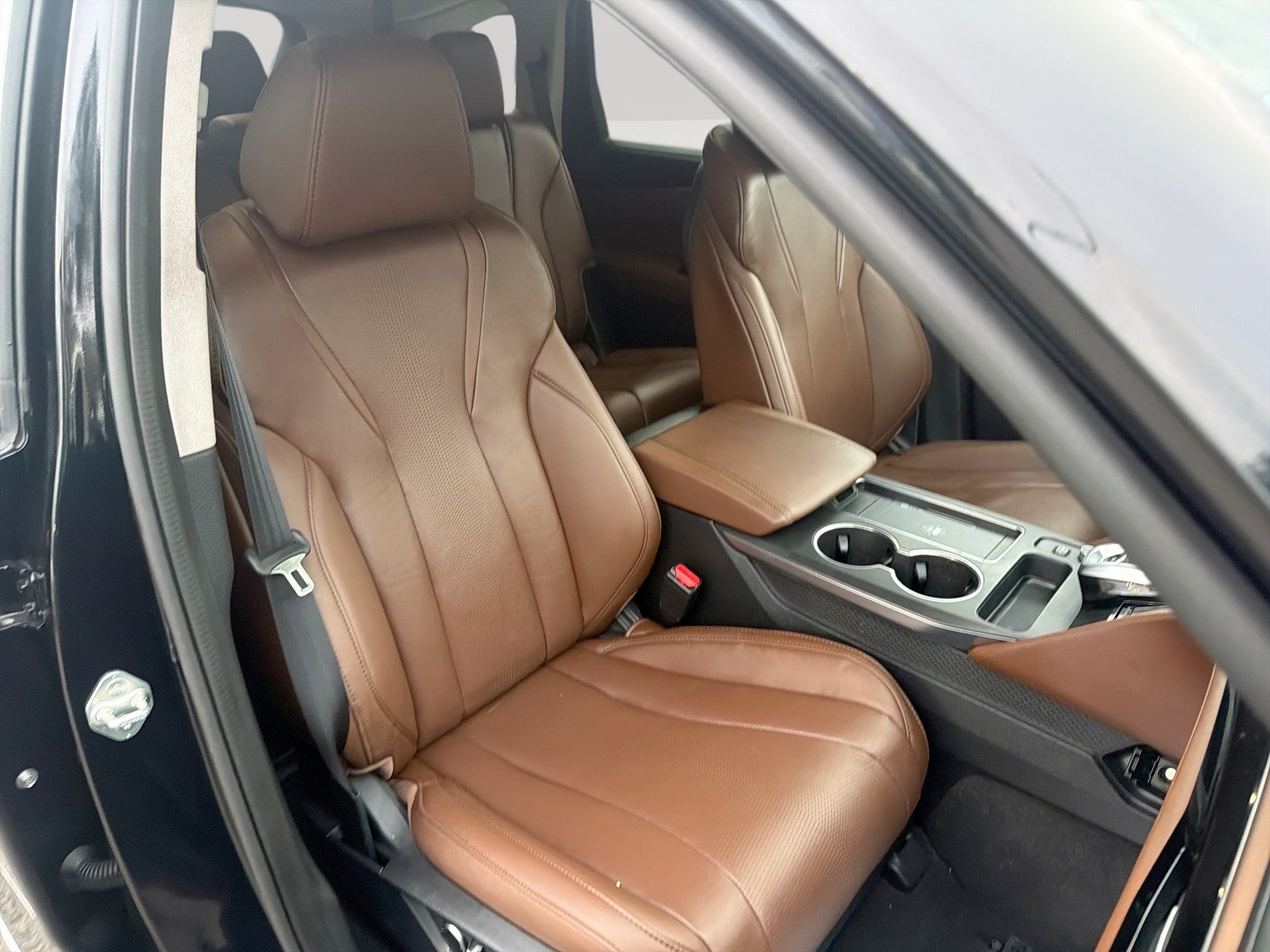 Used 2025 Acura MDX w/ Technology Package FWD image 28