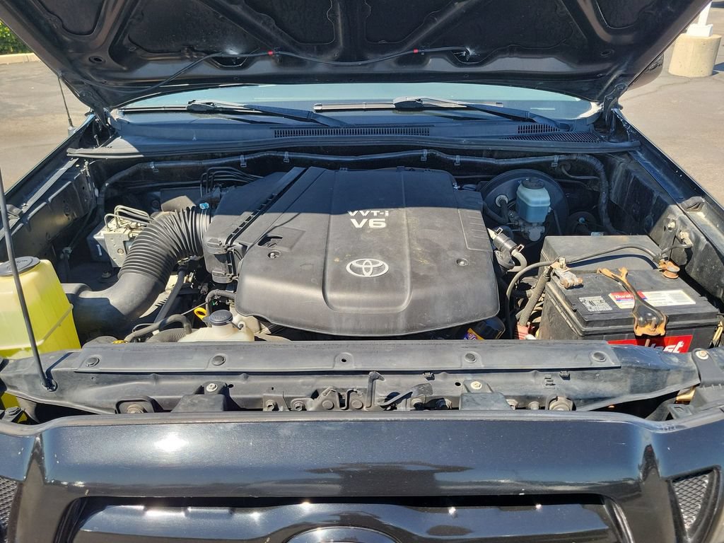 Used 2007 Toyota Tacoma PreRunner w/ TRD Sport Pkg #1 RWD image 25