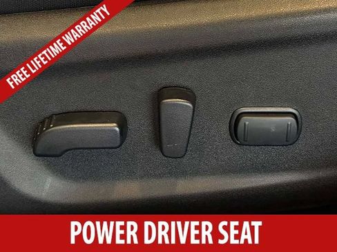 Used 2024 Nissan Altima 2.5 SV w/ SV Premium Package FWD image 7