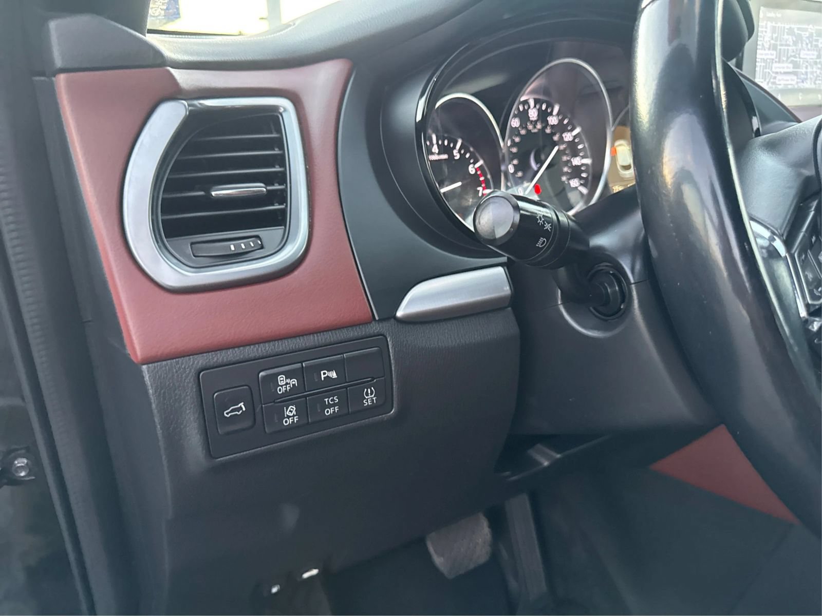 Used 2017 MAZDA CX-9 Signature AWD/4WD image 18
