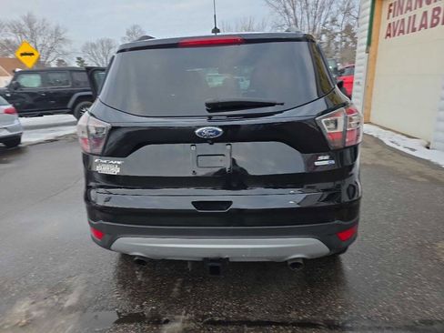 Used 2017 Ford Escape SE image 10