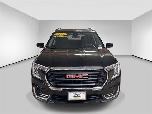 Used 2022 GMC Terrain SLE w/ Driver Convenience Package image 8