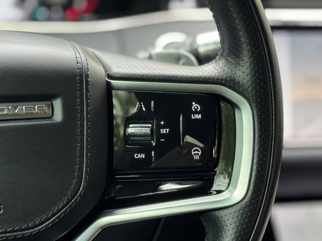 Used 2022 Land Rover Range Rover Evoque R-Dynamic SE AWD/4WD image 22