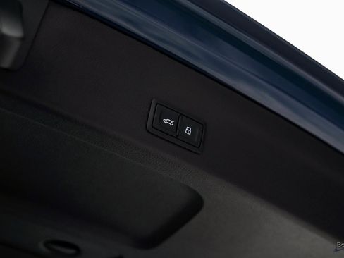 Used 2025 Audi RS 6 performance image 99