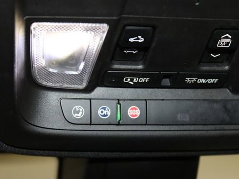 Used 2020 Cadillac XT5 Premium Luxury image 25