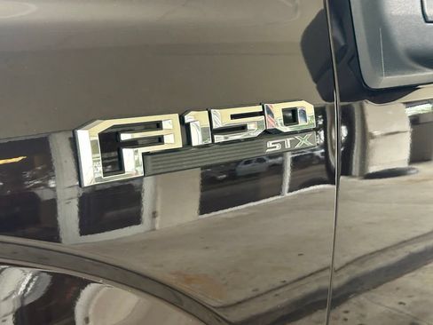 Used 2019 Ford F150 XL w/ Equipment Group 101A Mid RWD image 14
