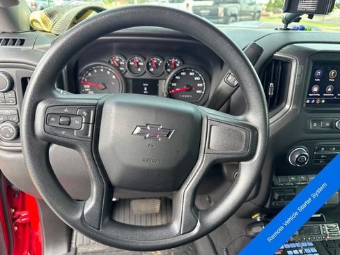 Used 2025 Chevrolet Silverado 1500 Custom Trail Boss AWD/4WD image 10