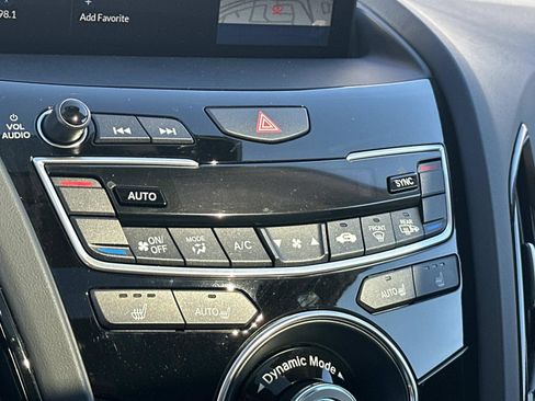 Certified 2025 Acura RDX w/ Technology Package image 13