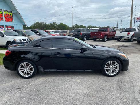 Used 2010 INFINITI G37 Convertible w/ Premium Pkg RWD image 6
