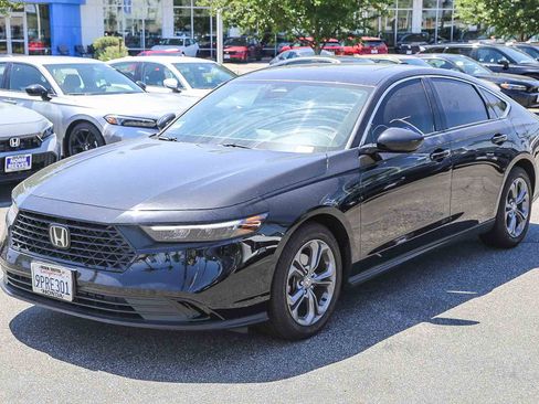 Used 2024 Honda Accord EX image 3