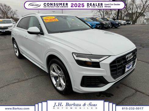 Used 2022 Audi Q8 Premium Plus image 1