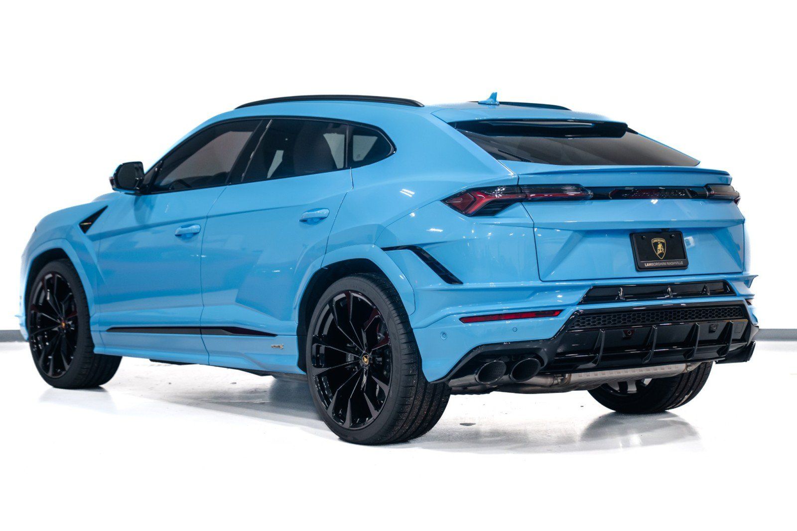 Used 2024 Lamborghini Urus S AWD/4WD image 5