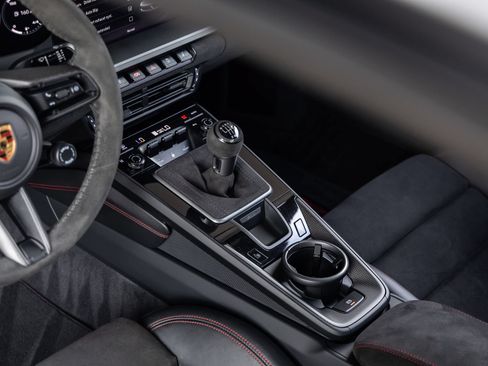 Certified 2022 Porsche 911 Carrera 4 GTS AWD/4WD image 30