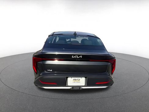 Used 2025 Kia K4 LXS image 12