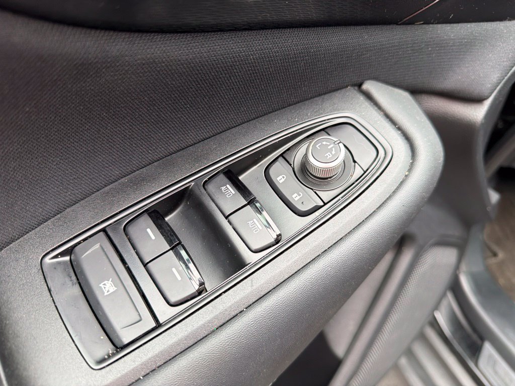 Used 2023 Subaru Outback Premium AWD/4WD image 13
