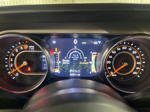 Certified 2021 Jeep Wrangler Unlimited Sport image 16