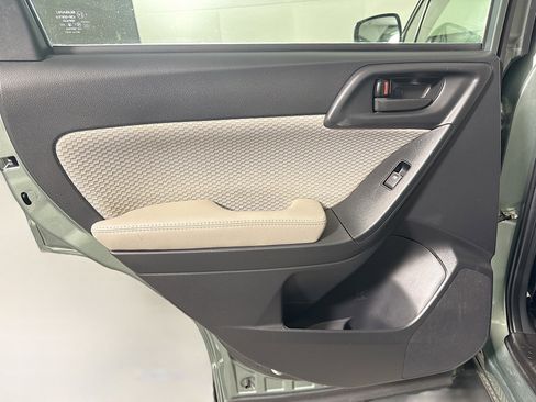 Used 2018 Subaru Forester 2.5i Premium image 25