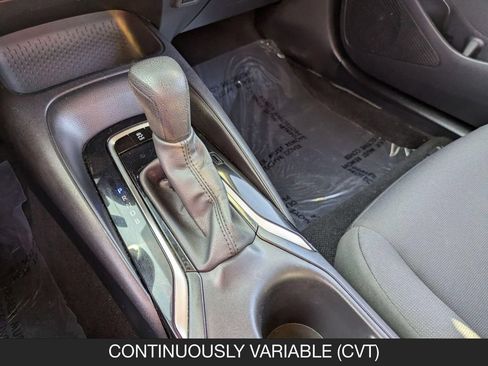 Used 2024 Toyota Corolla LE FWD image 19