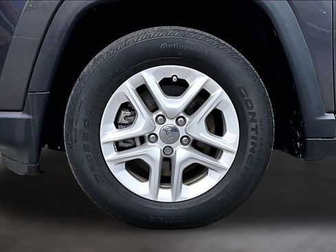 Used 2020 Jeep Compass Sport FWD image 10