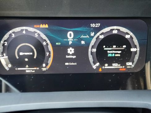 Certified 2025 Toyota Tacoma TRD Sport AWD/4WD image 14
