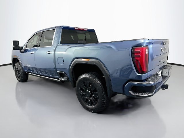 Used 2025 GMC Sierra 2500 Denali Ultimate AWD/4WD image 7