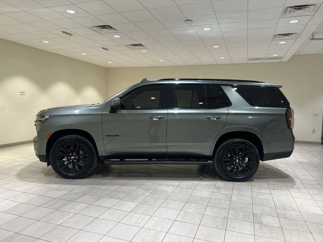 Used 2024 Chevrolet Tahoe RST w/ Luxury Package AWD/4WD image 2