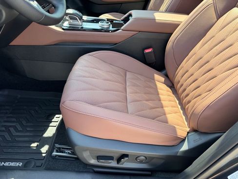 New 2025 Mitsubishi Outlander SEL image 29