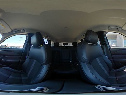 Used 2025 MAZDA CX-50 AWD 2.5 S w/ Select Package image 42