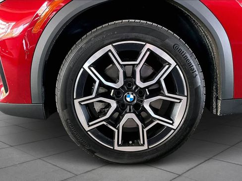Used 2026 BMW X2 xDrive28i image 10