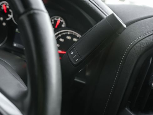 Used 2021 Chevrolet Silverado 1500 LTZ image 19