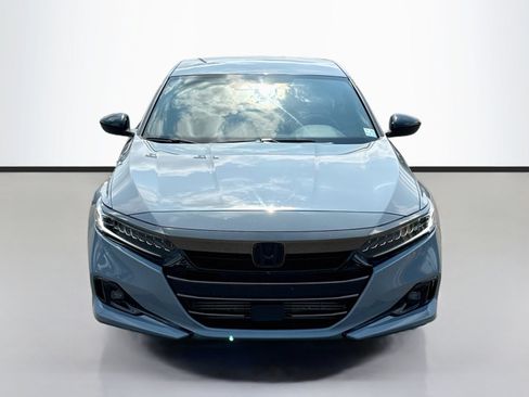 Used 2022 Honda Accord Sport image 4